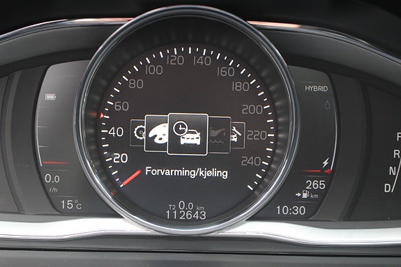 Volvo V60 14 of 28