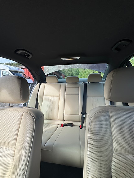 Mercedes-Benz C180 d 13 of 26