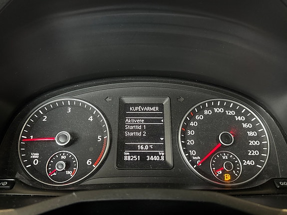 Volkswagen Caddy 16 of 16