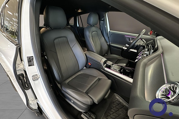 Mercedes-Benz EQA250 24 of 28