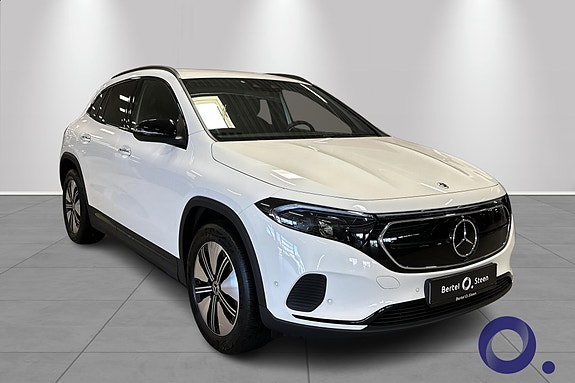 Mercedes-Benz EQA250 3 of 28