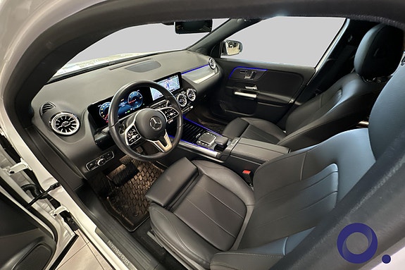 Mercedes-Benz EQA250 10 of 28