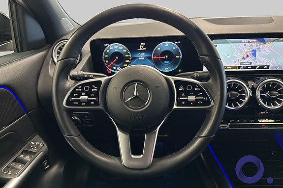 Mercedes-Benz EQA250 14 of 28