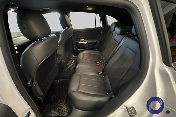 Mercedes-Benz EQA250 27 of 28