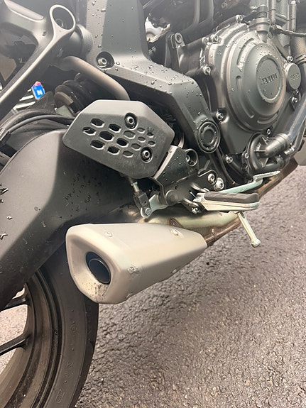 Yamaha MT-07 8 of 9