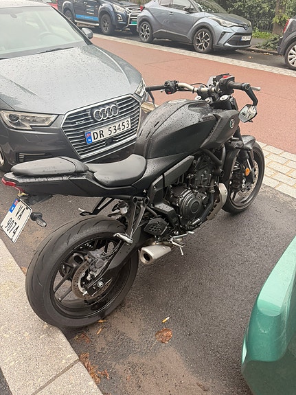 Yamaha MT-07 5 of 9