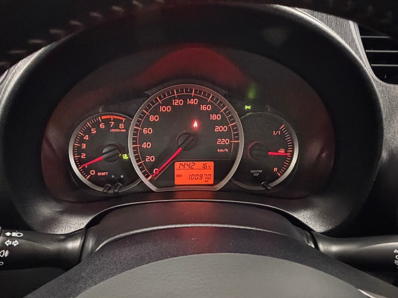 Toyota Yaris 22 of 30