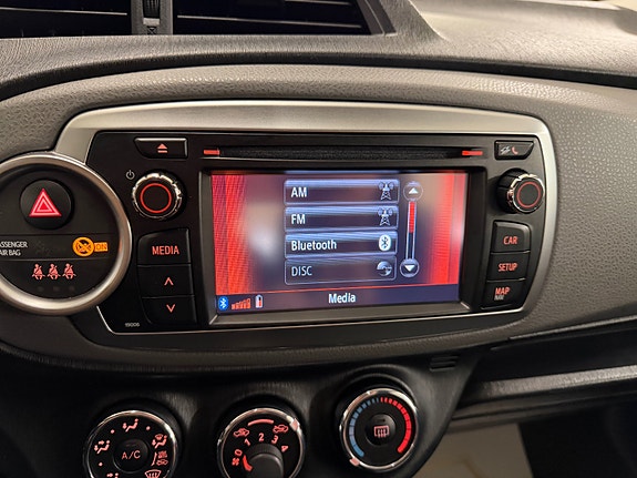Toyota Yaris 26 of 30