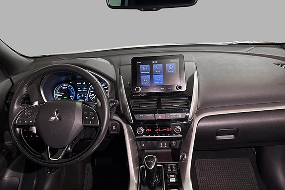 Mitsubishi Eclipse Cross 11 of 30
