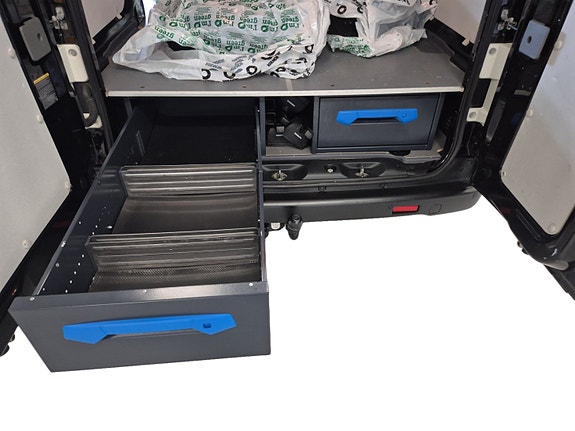 Nissan e-NV200 14 of 15