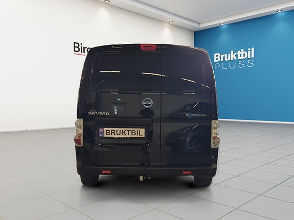 Nissan e-NV200 7 of 15