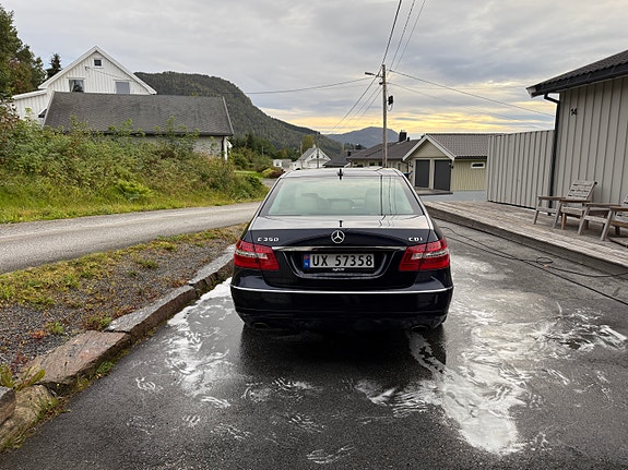 Mercedes-Benz E350 d 4 of 14