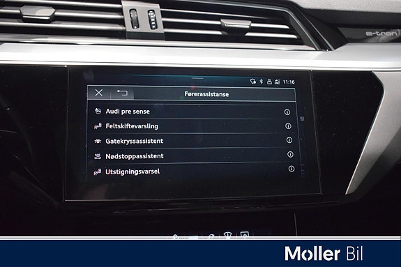 Audi e-tron 23 of 27