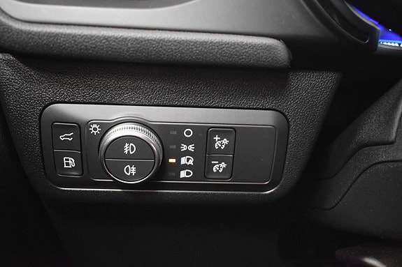 Ford Kuga 17 of 30