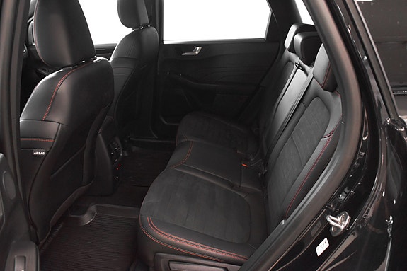 Ford Kuga 6 of 30
