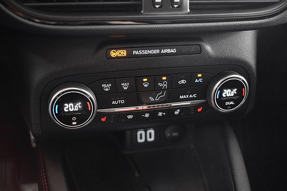 Ford Kuga 20 of 30