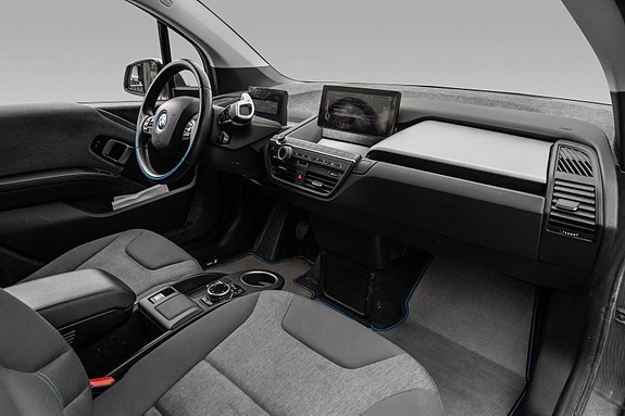 BMW i3 11 of 26