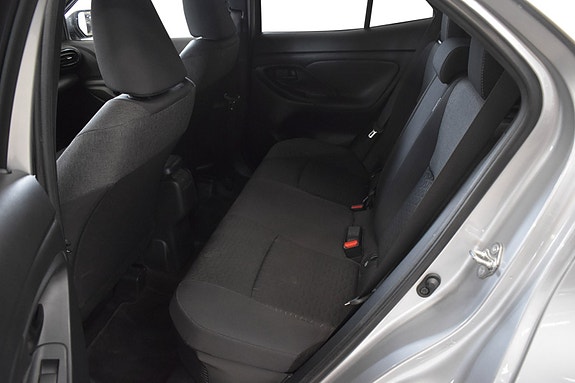 Toyota Yaris Cross 8 of 27