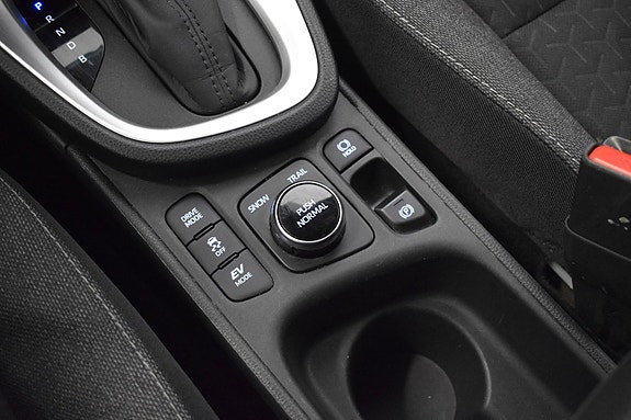 Toyota Yaris Cross 17 of 27