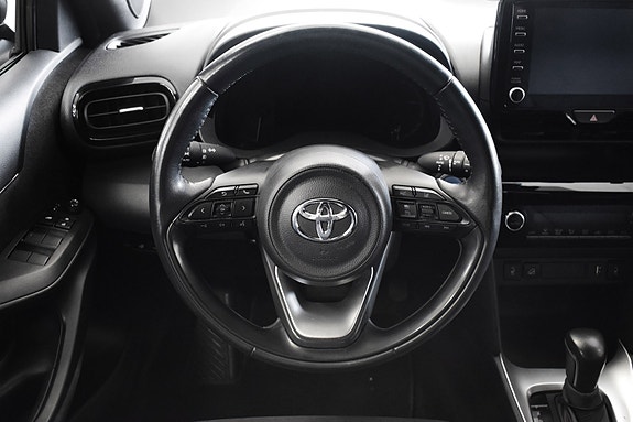 Toyota Yaris Cross 10 of 27