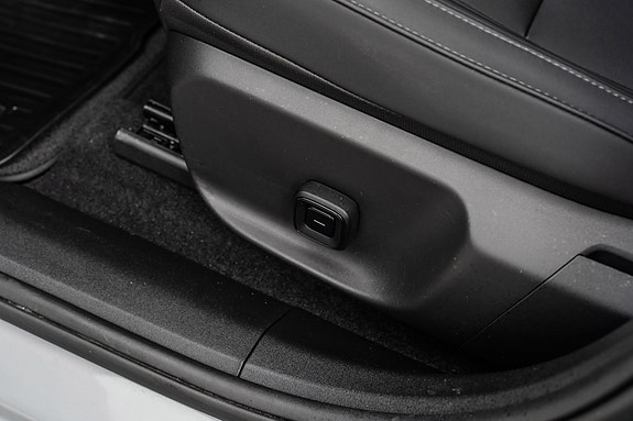 Volvo EX30 19 of 28