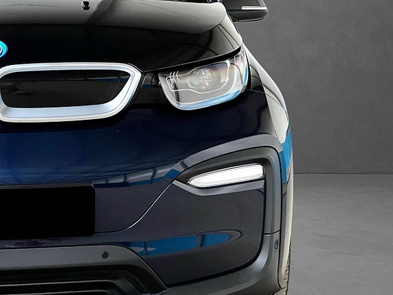 BMW i3 3 of 30