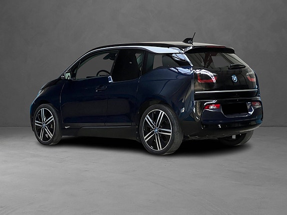 BMW i3 10 of 30