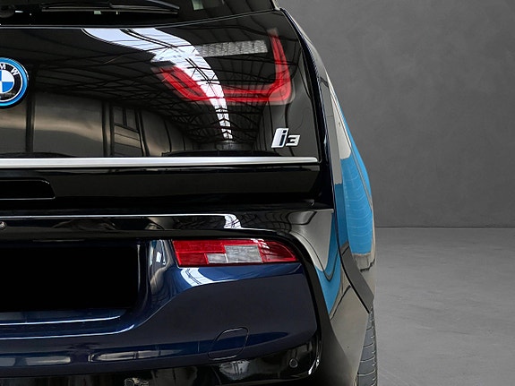 BMW i3 9 of 30