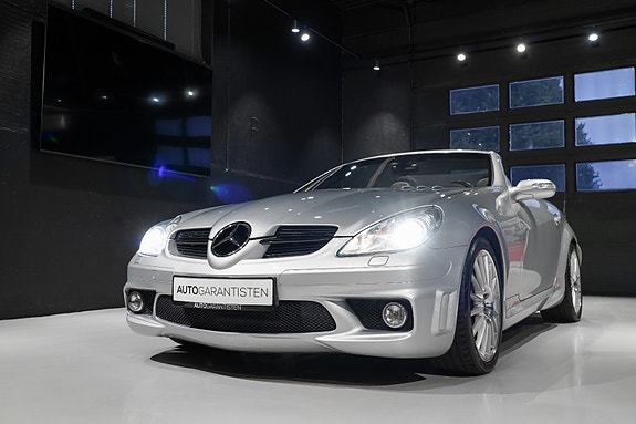 Mercedes-Benz SLK55 19 of 30