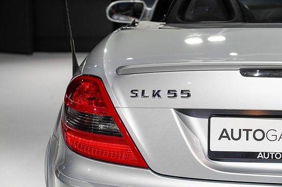 Mercedes-Benz SLK55 10 of 30