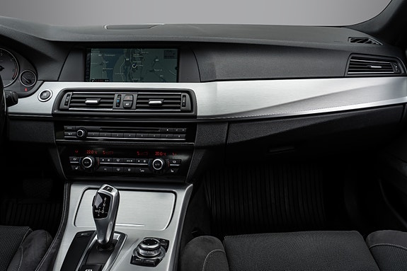 BMW 520d 22 of 30