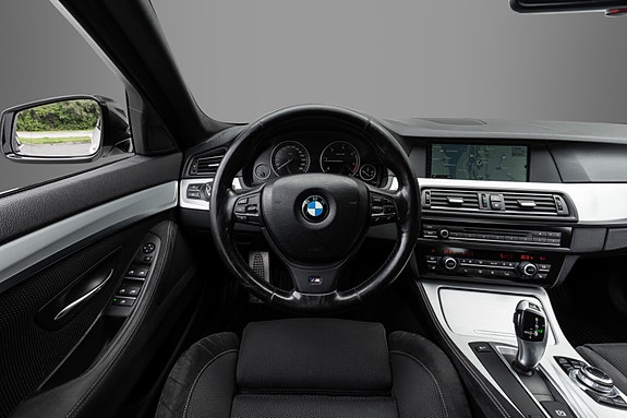 BMW 520d 17 of 30