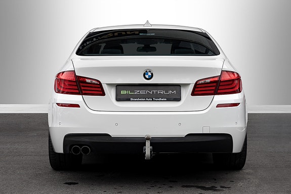 BMW 520d 4 of 30