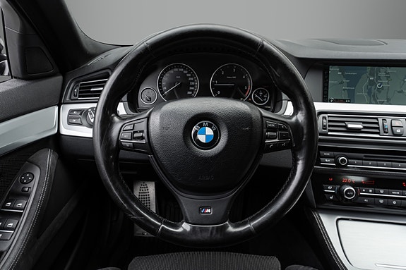 BMW 520d 18 of 30