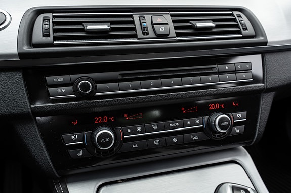 BMW 520d 30 of 30