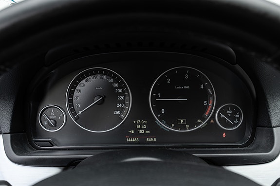BMW 520d 23 of 30