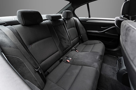 BMW 520d 15 of 30