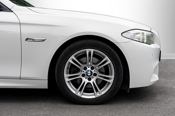 BMW 520d 9 of 30