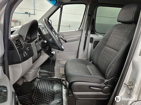 Mercedes-Benz SPRINTER 9 of 10