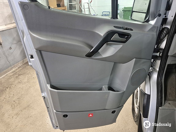 Mercedes-Benz SPRINTER 10 of 10