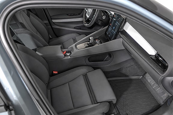 Polestar 2 13 of 22
