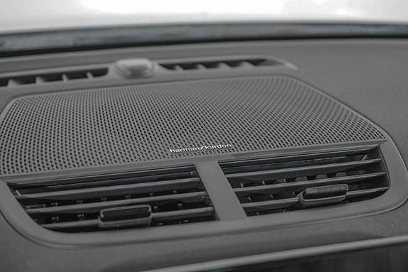 Polestar 2 17 of 22