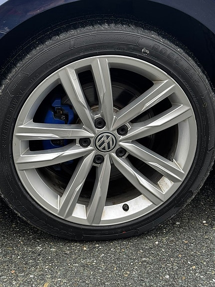 Volkswagen Passat 19 of 20