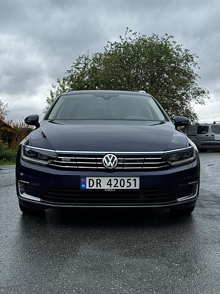 Volkswagen Passat 6 of 20