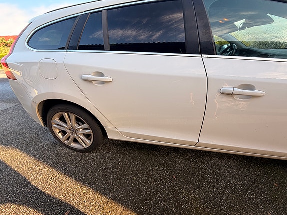 Volvo V60 5 of 21