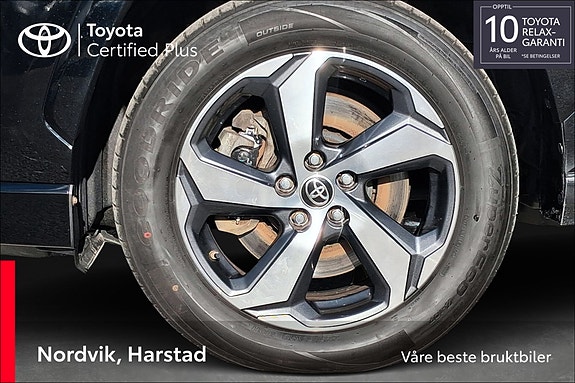 Toyota RAV4 21 of 21