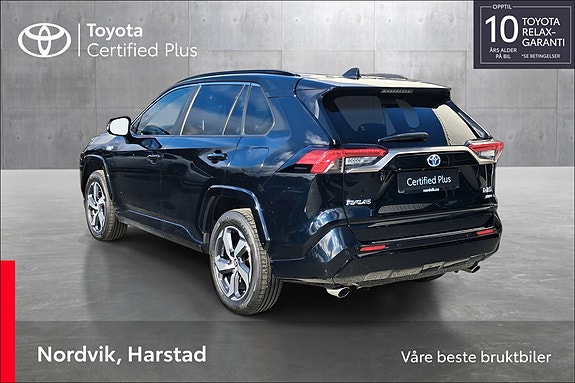 Toyota RAV4 3 of 21