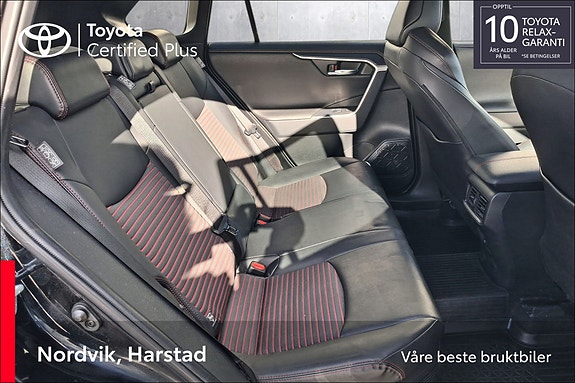 Toyota RAV4 18 of 21