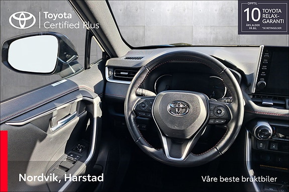 Toyota RAV4 12 of 21