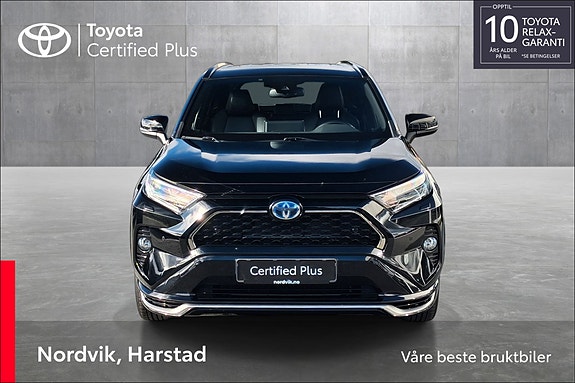 Toyota RAV4 8 of 21